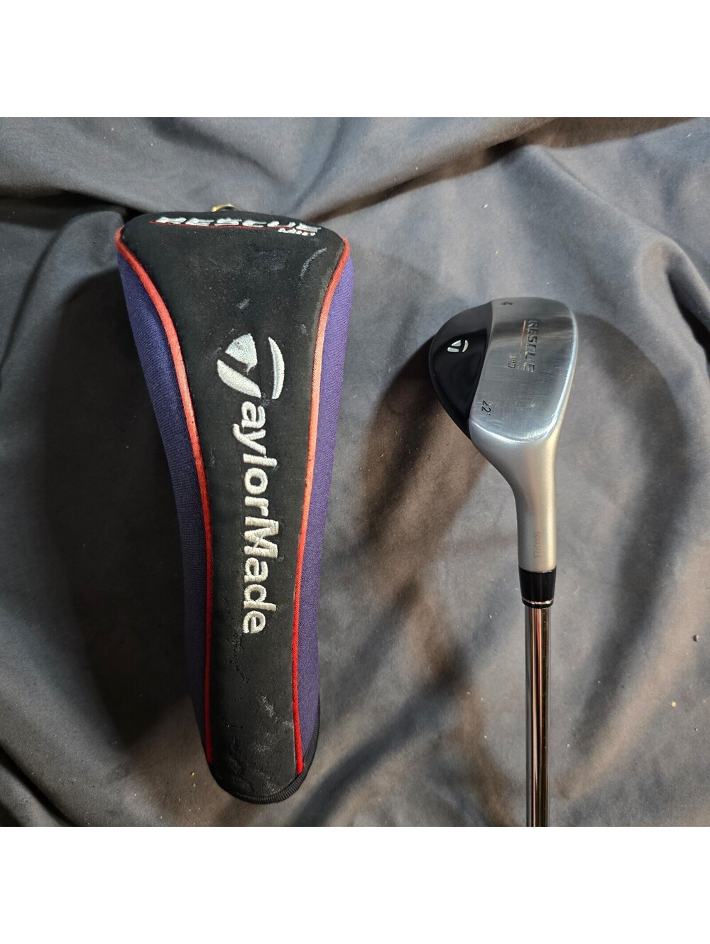 TaylorMade Rescue Mid 22° 4 Hybrid R Flex
